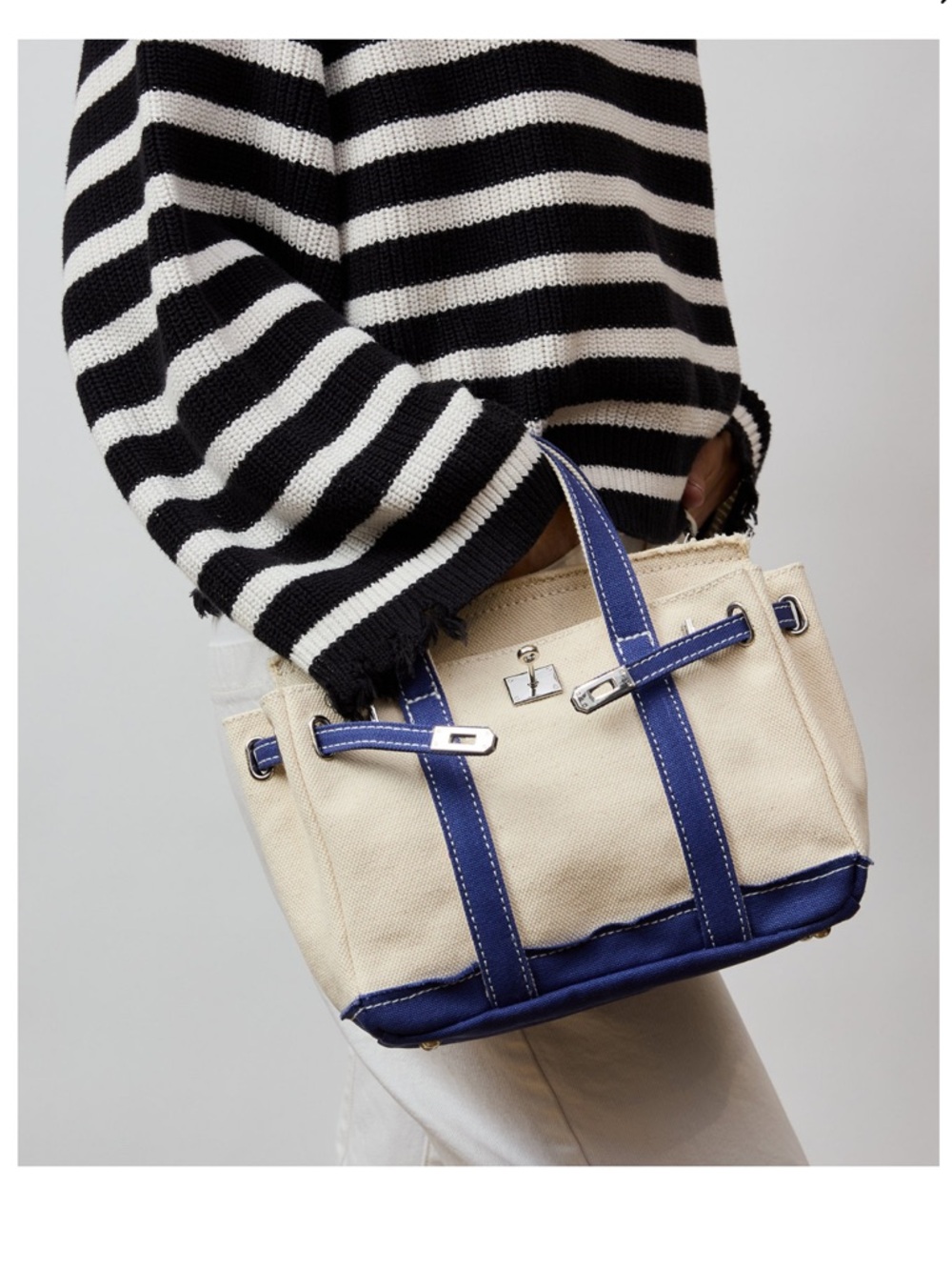 NEW Sunwin Madaket Small Classic Canvas Tote Bag with Blue Trim